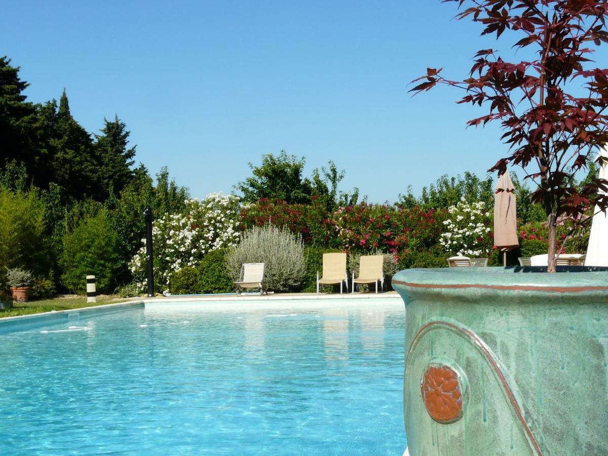 La Capucine Lagnes Exterior foto